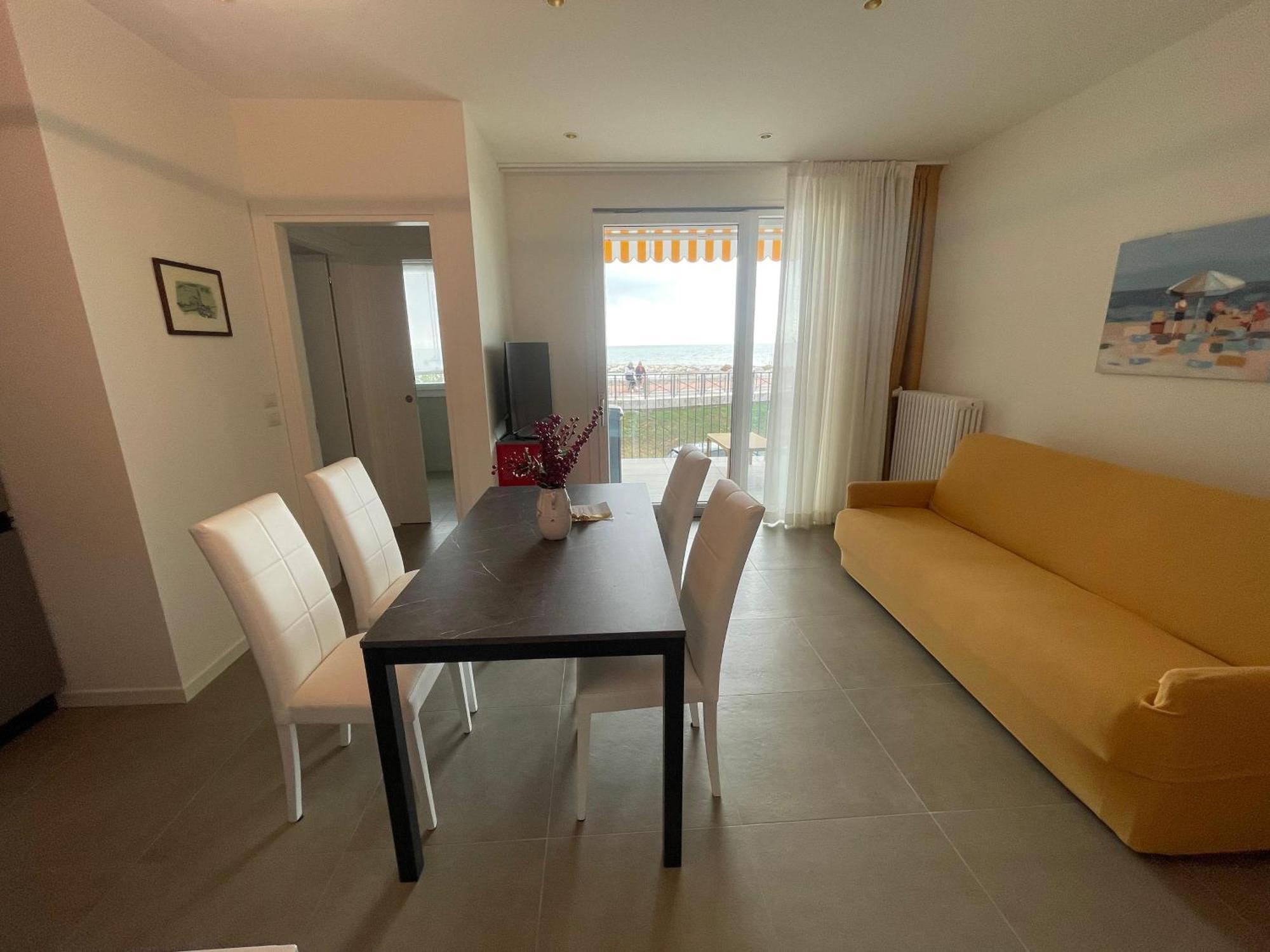 Nuovo Residence Serenissima Frontemare - Agenzia Cocal Caorle Exteriör bild